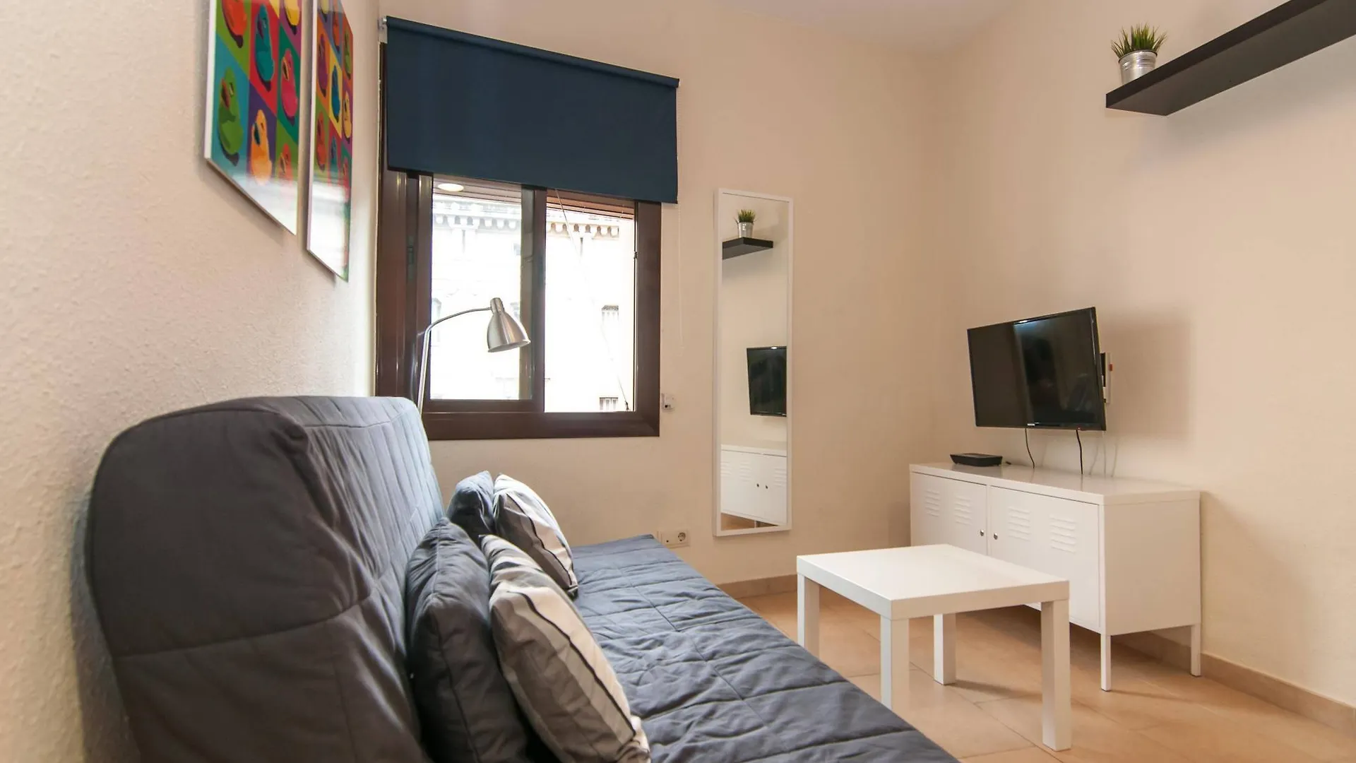 Trivao Barceloneta Beach location